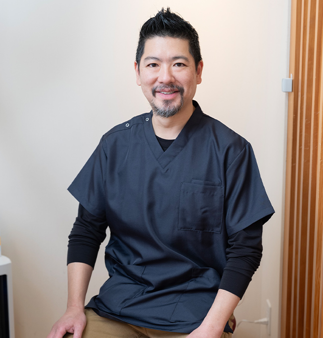 世田谷区千歳烏山の歯医者・矯正歯科「千歳烏山交番通り歯科」｜院長挨拶